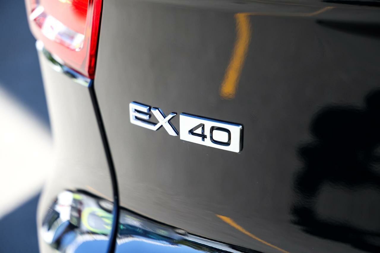 Volvo  EX40 Ultra, Single Motor Extended Range, Electric