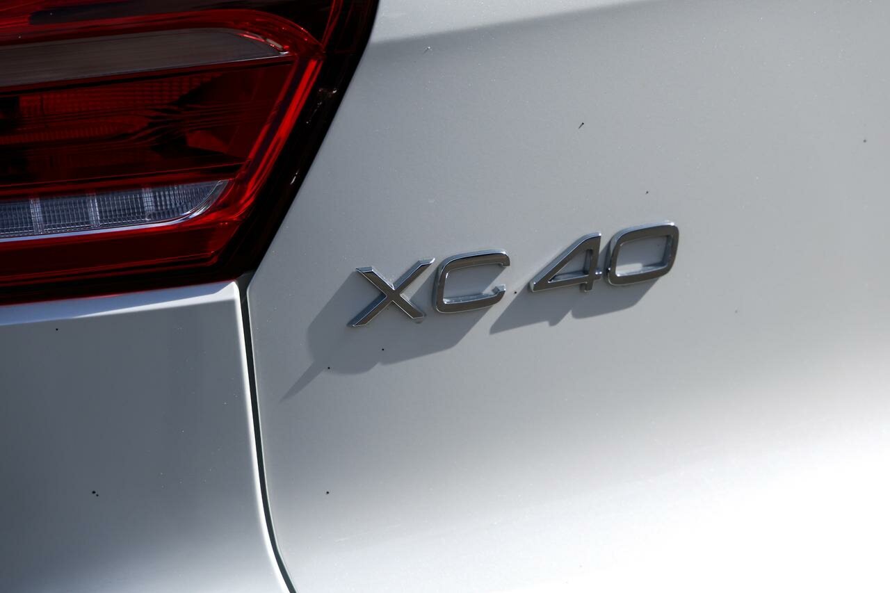 Volvo  XC40 Ultra, B4 AWD Mild hybrid, Petrol, Bright