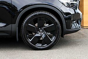 Volvo  XC40 Black Edition Ultra, B4 AWD Mild hybrid, Petrol