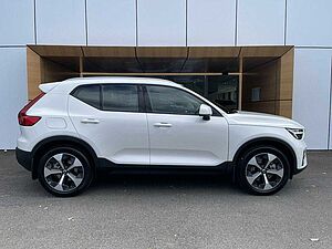 Volvo  XC40 Plus, B4 Mild hybrid, Petrol