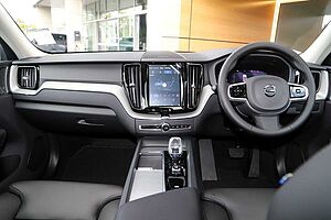 Volvo  XC60 Ultra, B5 AWD Mild hybrid, Petrol, Bright