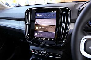 Volvo  XC40 Ultra, B4 AWD Mild hybrid, Petrol, Bright