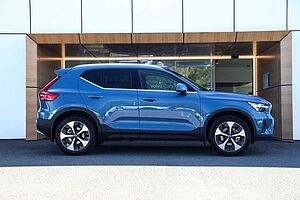 Volvo  XC40 Ultra, B4 AWD Mild hybrid, Petrol, Bright