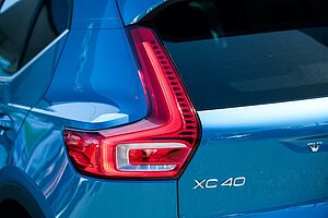 Volvo  XC40 Ultra, B4 AWD Mild hybrid, Petrol, Bright