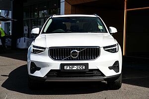 Volvo  XC40 Ultra, B4 AWD Mild hybrid, Petrol, Bright
