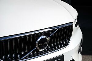 Volvo  XC40 Ultra, B4 AWD Mild hybrid, Petrol, Bright