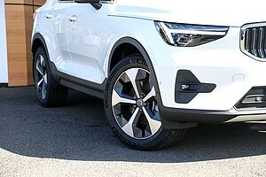 Volvo  XC40 Ultra, B4 AWD Mild hybrid, Petrol, Bright